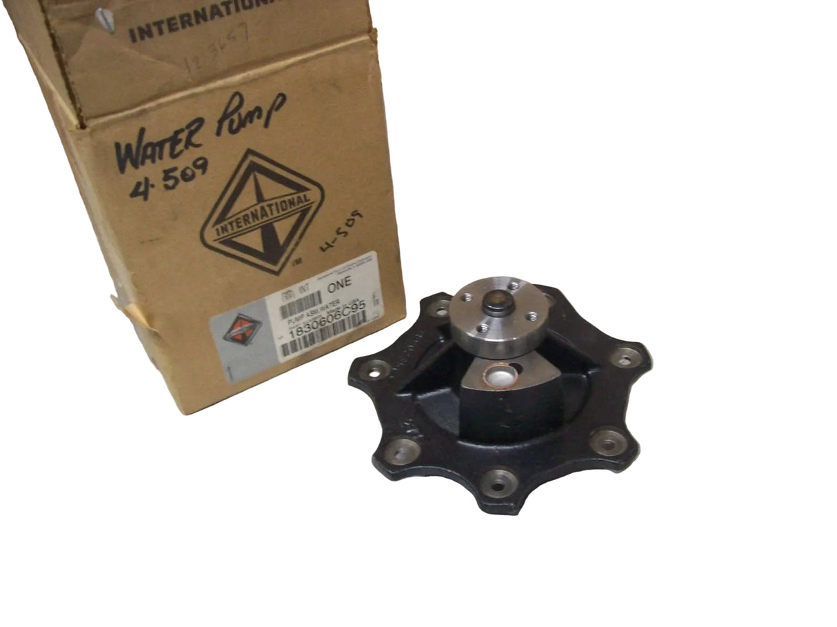 1830606C92 Genuine International Water Pump Assembly