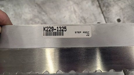 K229-1325 Kenworth Fairing Step Aluminum - Truck To Trailer