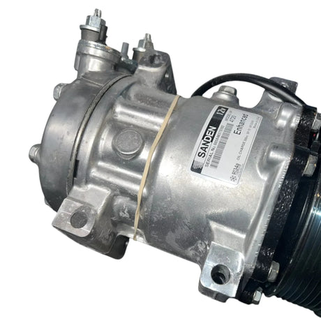 RD-5-14696-0P Genuine International A/C Compressor - Truck To Trailer