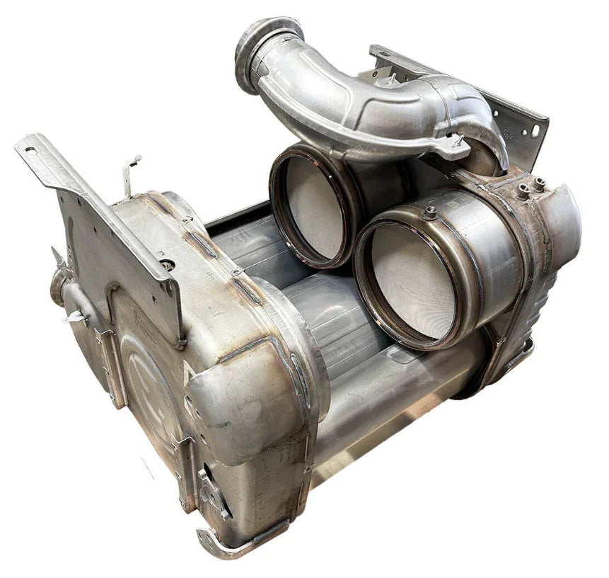 EA6804901356 Genuine Detroit Diesel DOC SCR Module And Clamp Assembly - Truck To Trailer