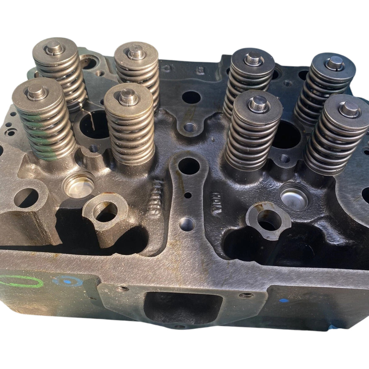 3081224 Genuine Cummins Cylinder Head