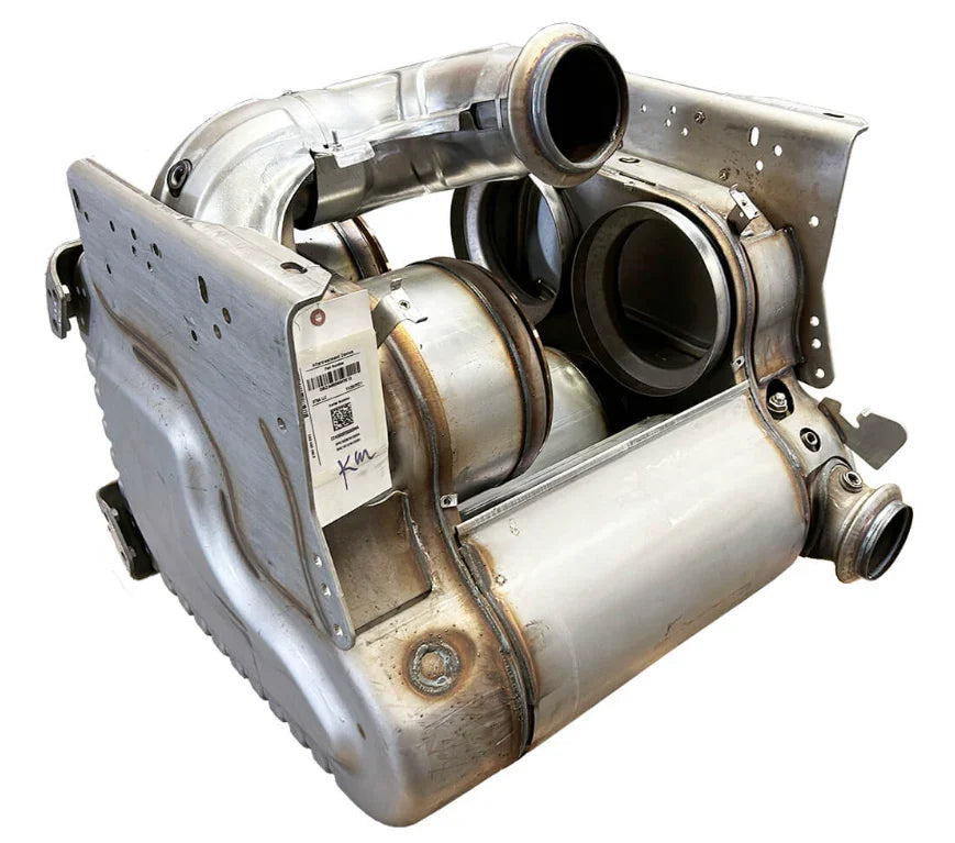 EA6804901356 Genuine Detroit Diesel DOC SCR Module And Clamp Assembly - Truck To Trailer