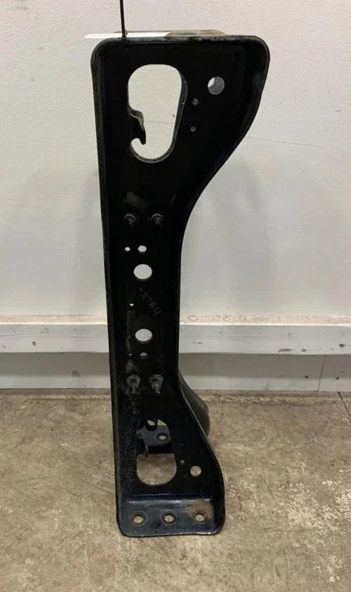 1660005C2 Genuine International Frame Crossmember - Truck To Trailer