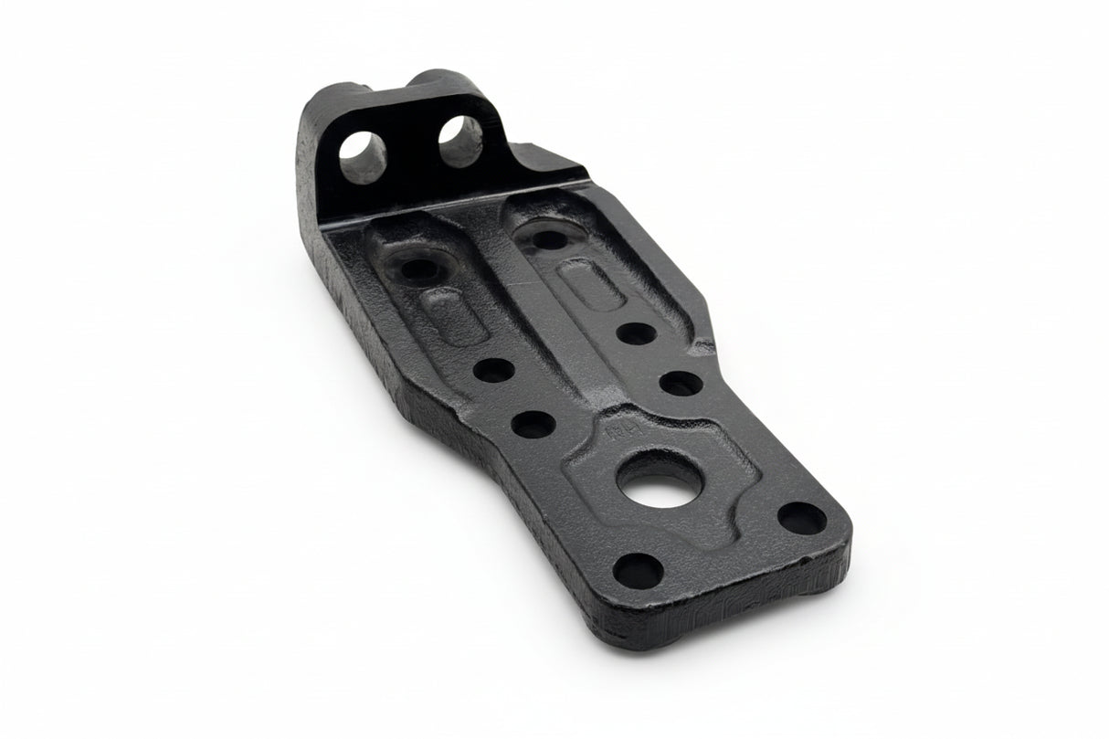 01 30891 000 Genuine Freightliner Right Side Engine Mount Bracket
