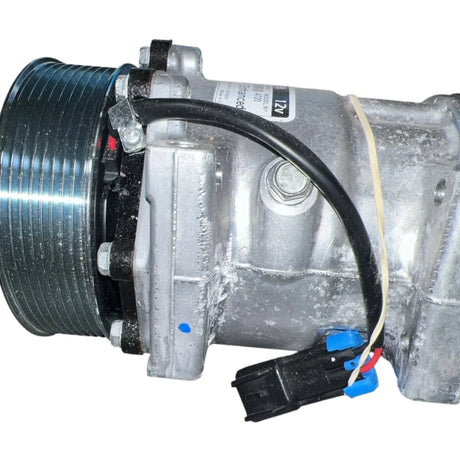 1401478 Genuine International A/C Compressor - Truck To Trailer