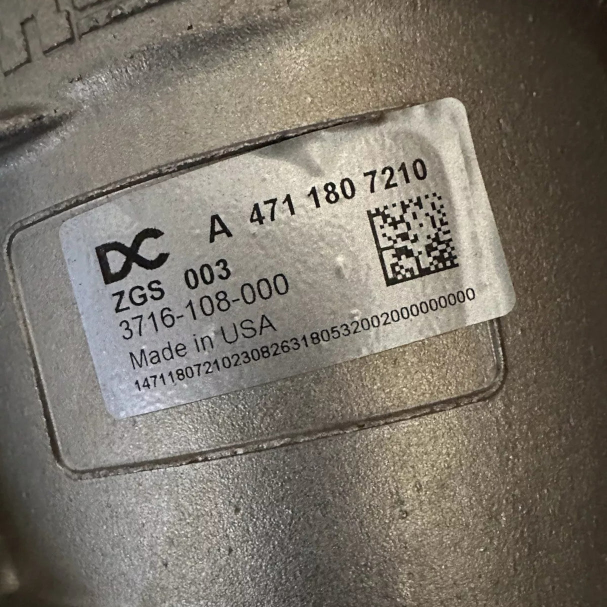 DDE EA4711807210 Genuine Detroit Diesel Oil Coolant Module