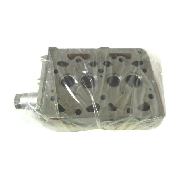 14398-03040 Kubota Cylinder Head - Truck To Trailer