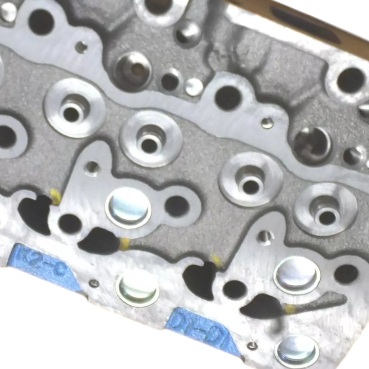 1G750-03044 Kubota Cylinder Head - Truck To Trailer