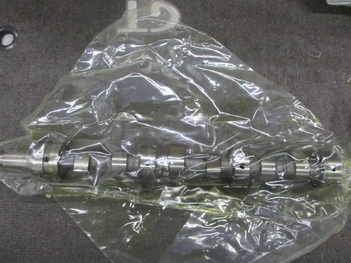1E010-16150 Kubota Camshaft - Truck To Trailer