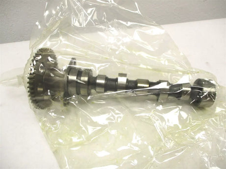 1J952-16120 Kubota Camshaft - Truck To Trailer