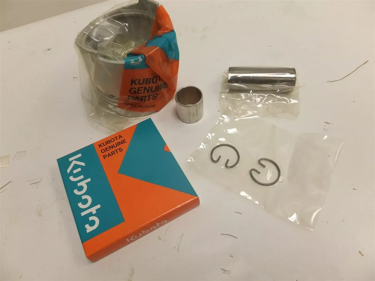 07916-28330 Kubota Piston And Ring Kit - Truck To Trailer