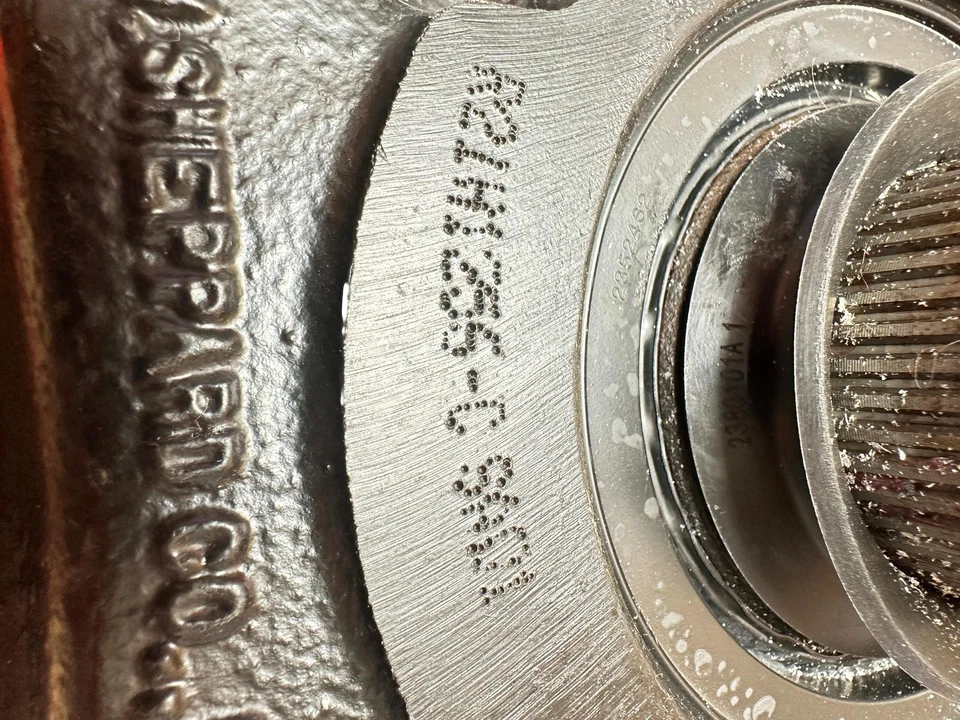M90SAD13 Genuine Paccar Steering Gear