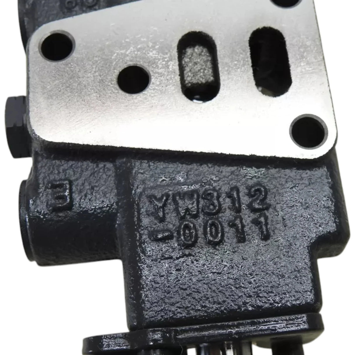 TD060-98171 Kubota Assy Valve Aux - Truck To Trailer