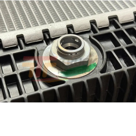 TXE1003998B Genuine Freightliner Housed Radiator Assembly - Truck To Trailer