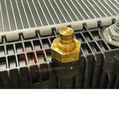 TXE1004270 Genuine Freightliner Housed Radiator Assembly - Truck To Trailer