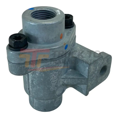 1577392 Genuine Bendix Check Valve DC-4 - Truck To Trailer