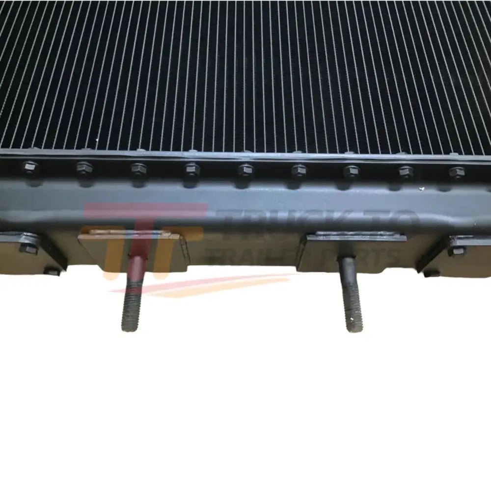 VG 20001-3300 Genuine Volvo Radiator - Truck To Trailer