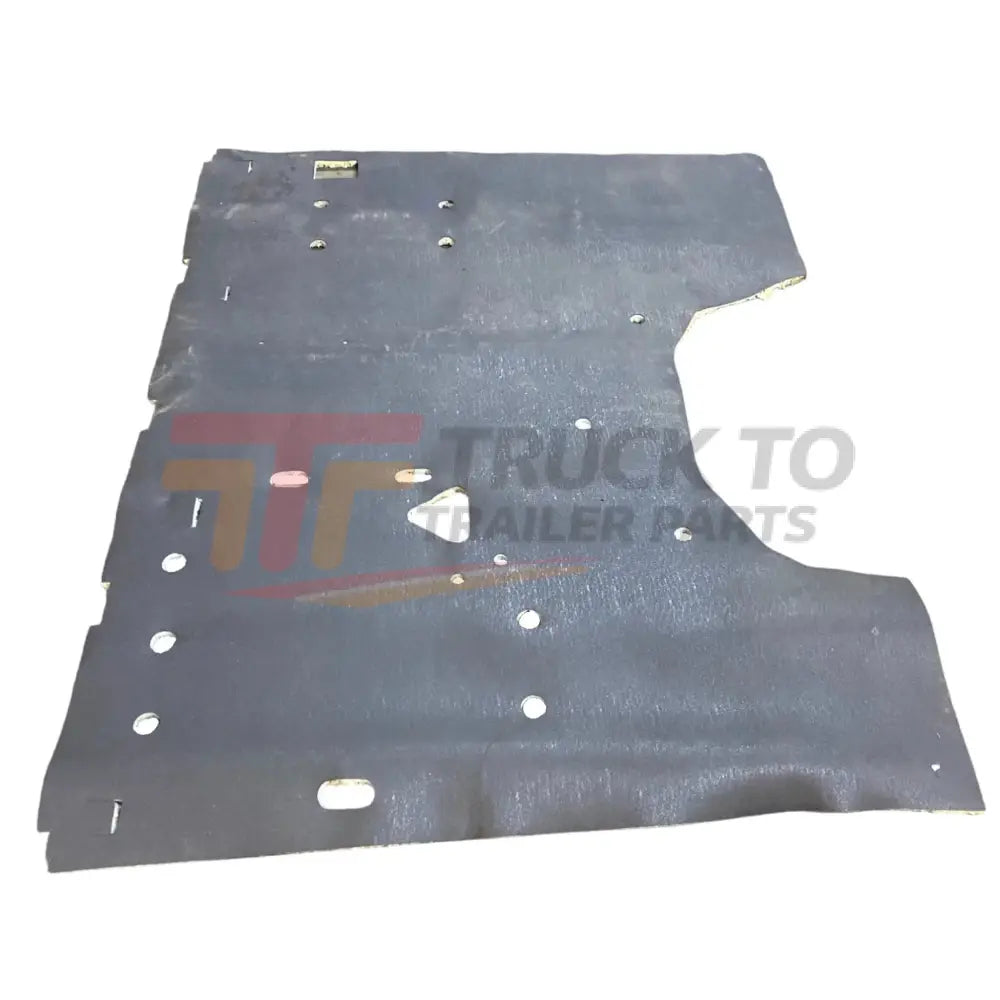 W1800915029 Genuine Freightliner Left Side Floor Cover - Truck To Trailer