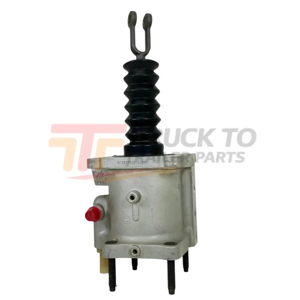 ZJC2772819 Genuine International Head Cylinder Hydraulic Power Brake - Truck To Trailer
